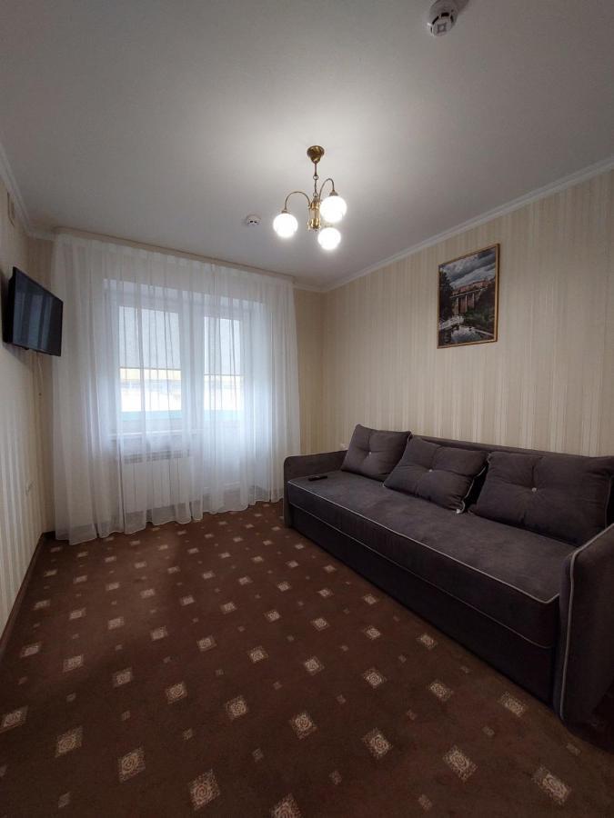 Apart-Hotel 24/7 Каменец-Подольский Экстерьер фото